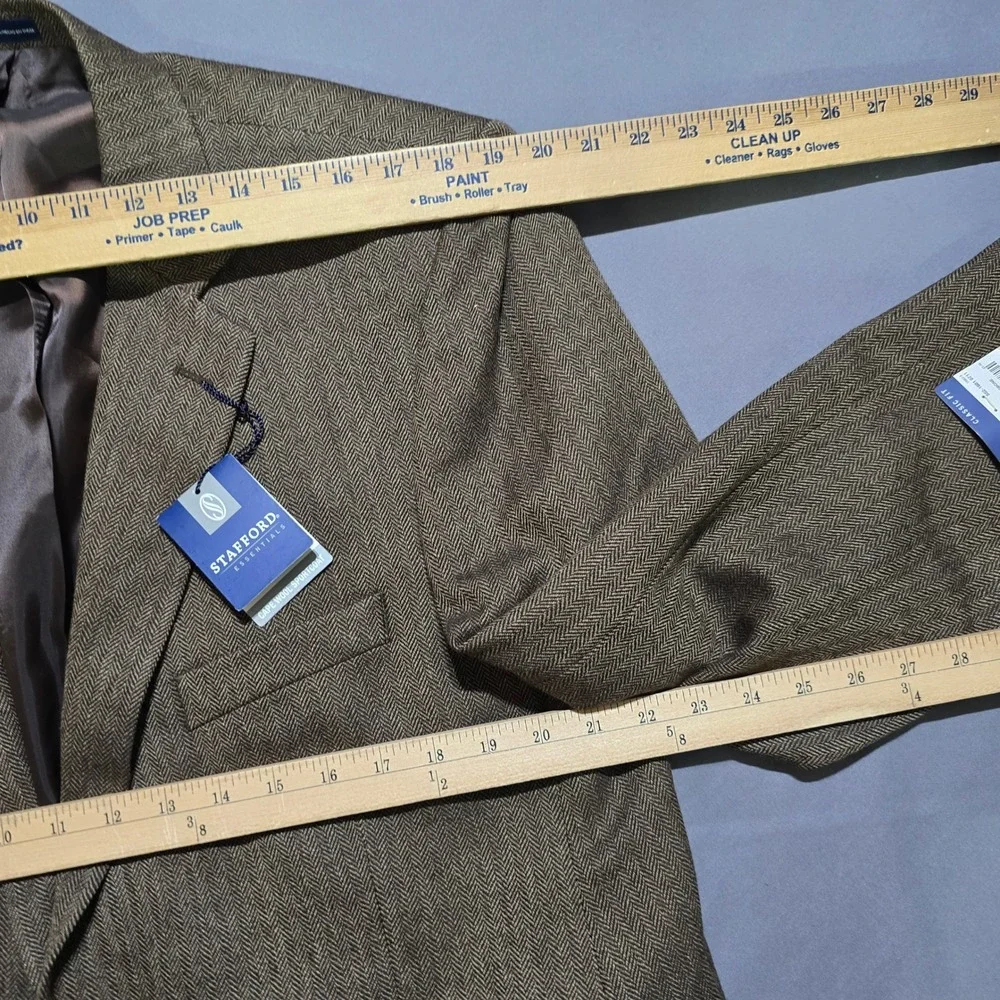 Stafford Sportcoat Mens 44R Brown Herringbone Cape Wool Classic Fit Blazer